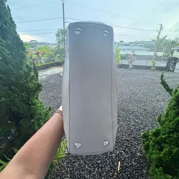 Coach Christie Carryall Gray Smooth Leather Satchel Crossbody Silver Hardware - Picture 9 of 13